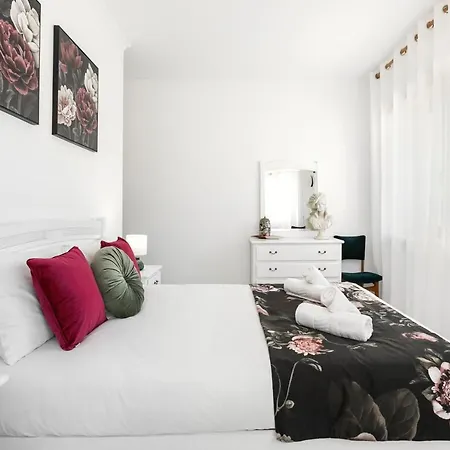 Ferienwohnung Nazare Modern Flat Exterior foto