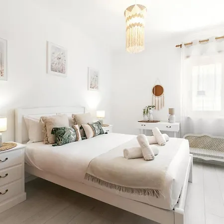 Ferienwohnung Nazare Modern Flat Exterior foto